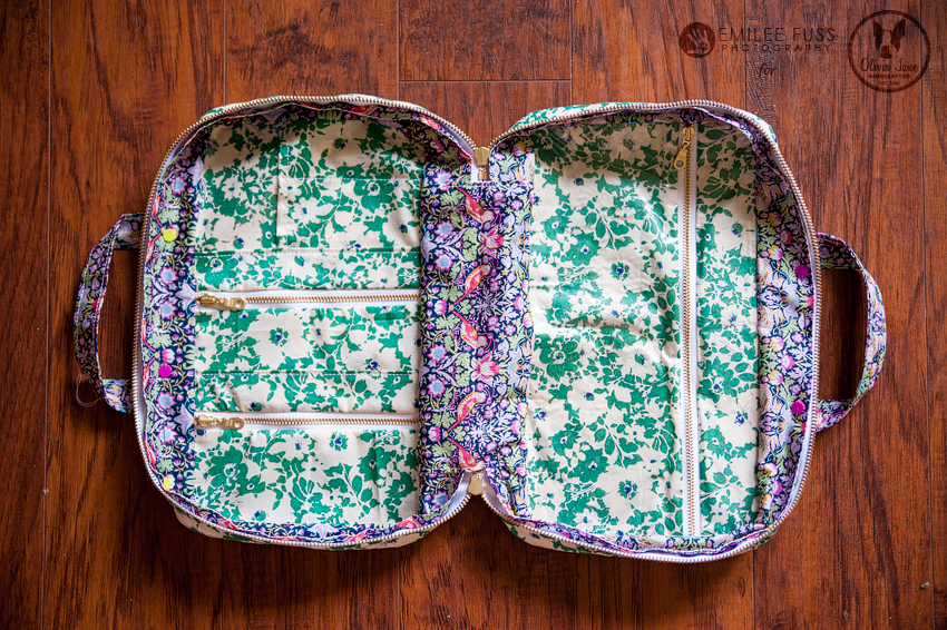 FREE DIY Travel Cosmetics Case Tutorial