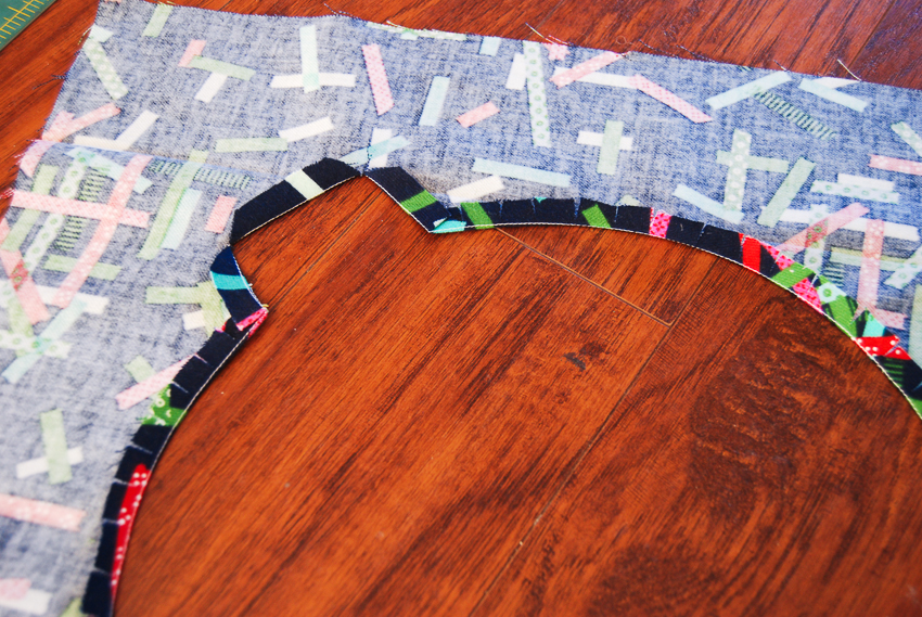 FREE scrap busting holiday pillow project