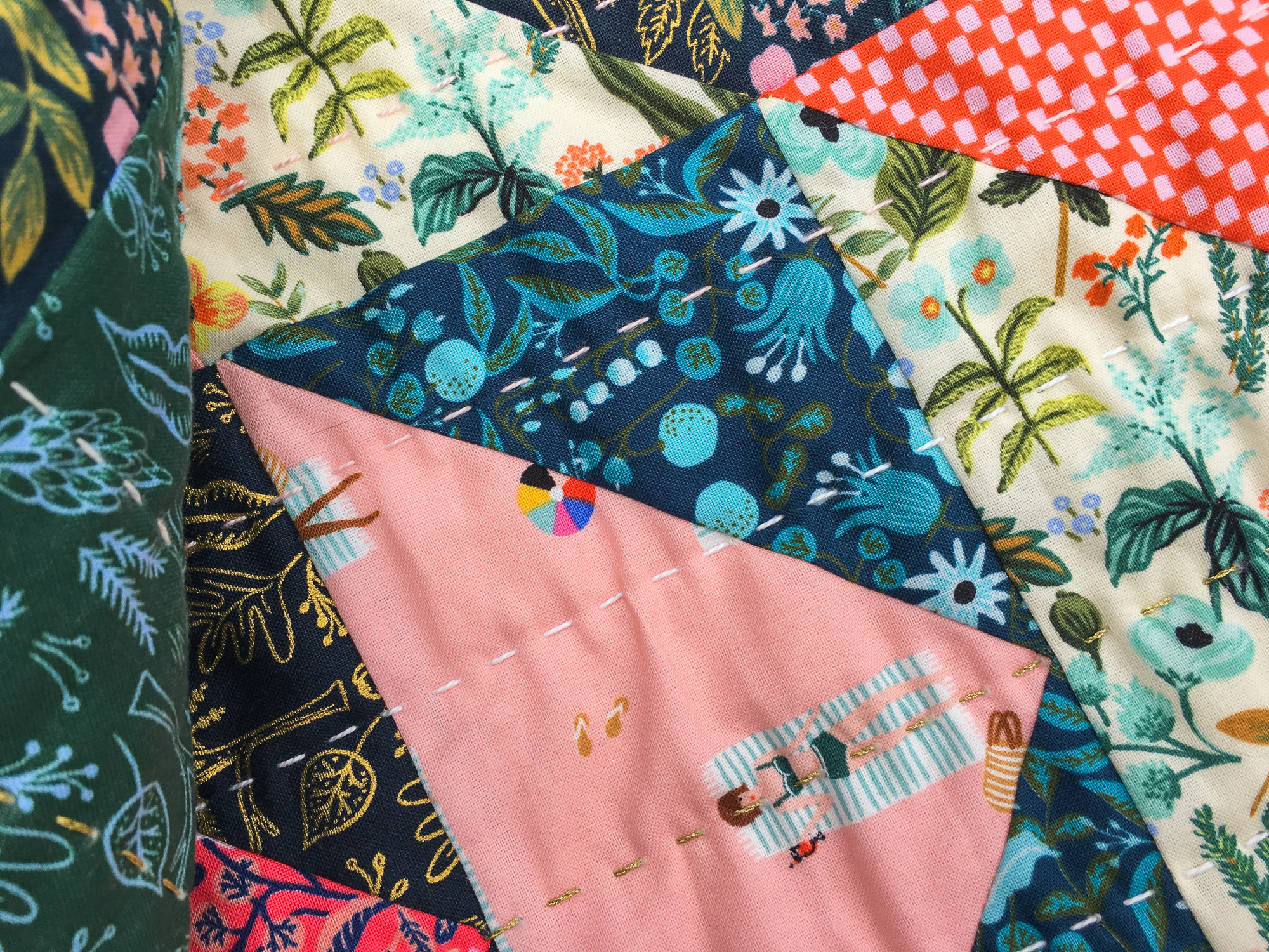 a summer of stitches Amalfi custom quilt