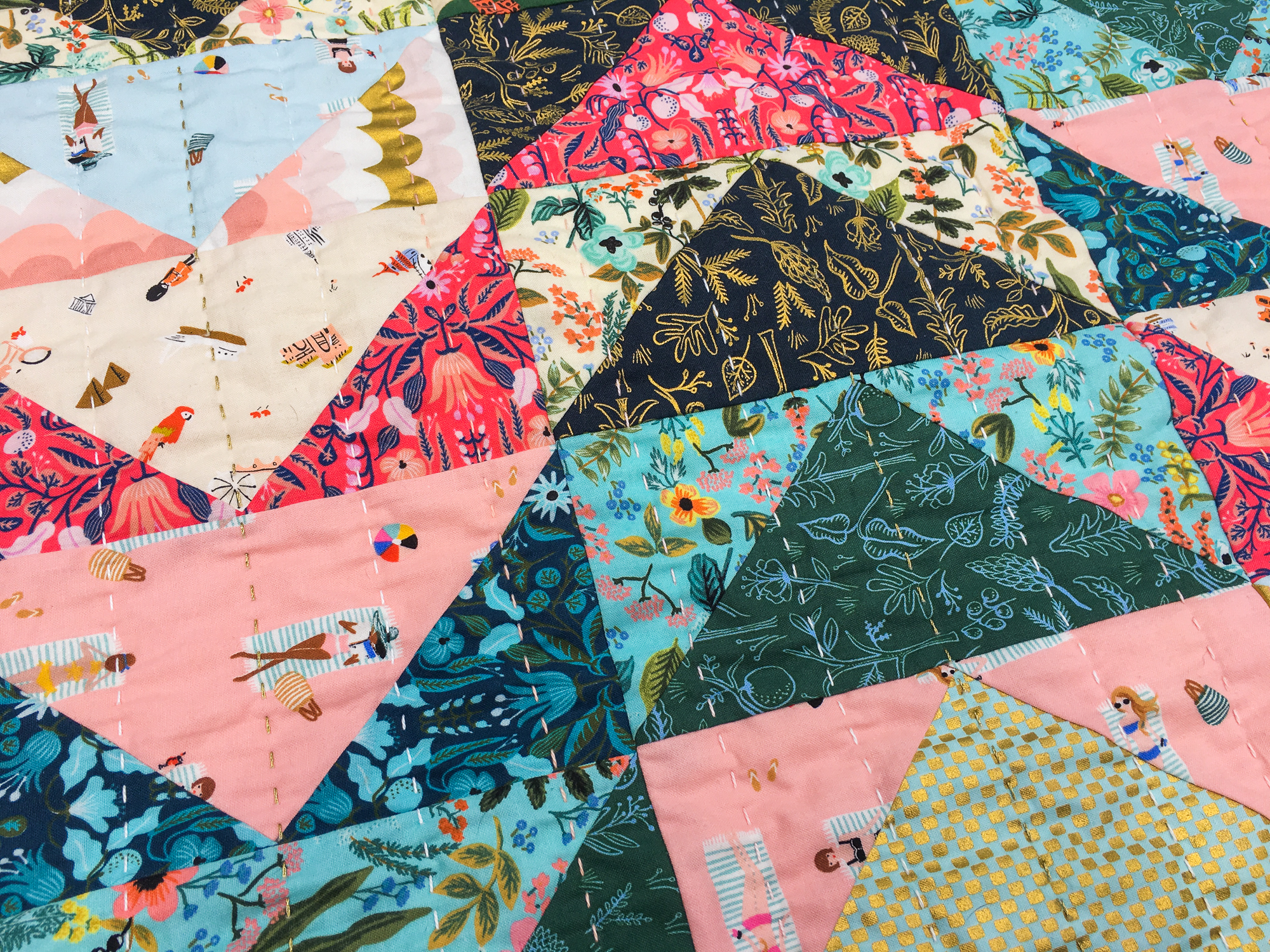a summer of stitches Amalfi custom quilt