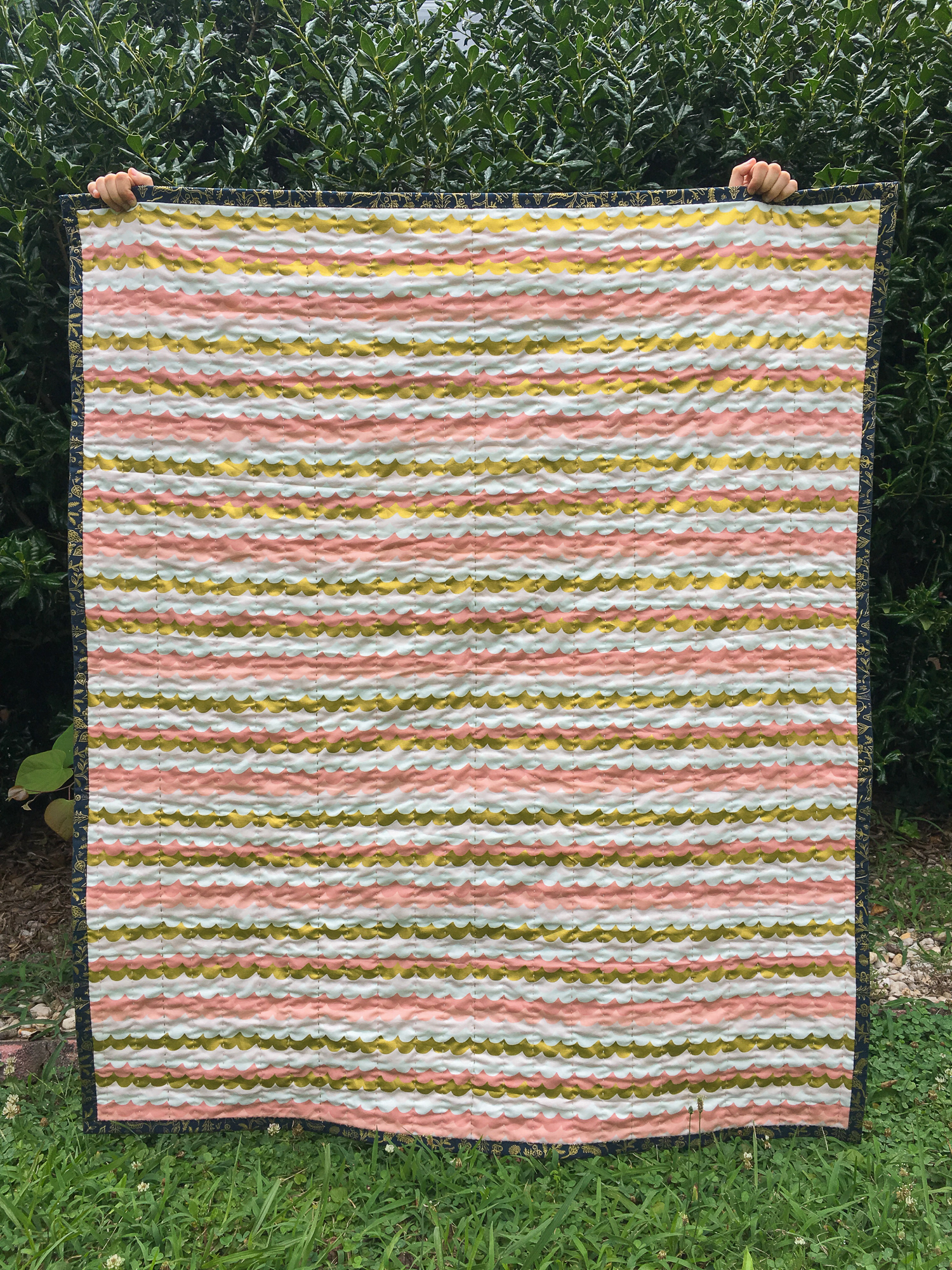 a summer of stitches Amalfi custom quilt