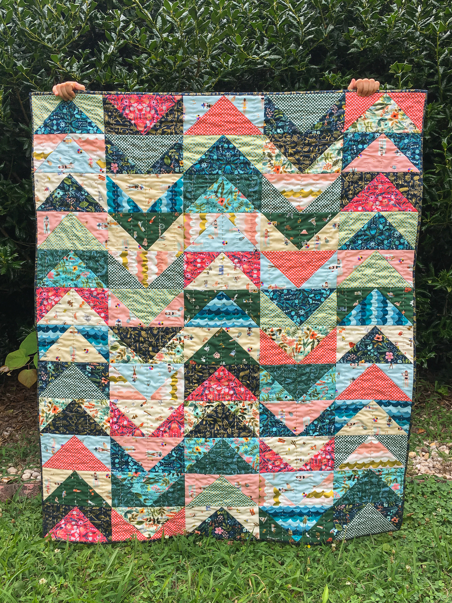 a summer of stitches Amalfi custom quilt