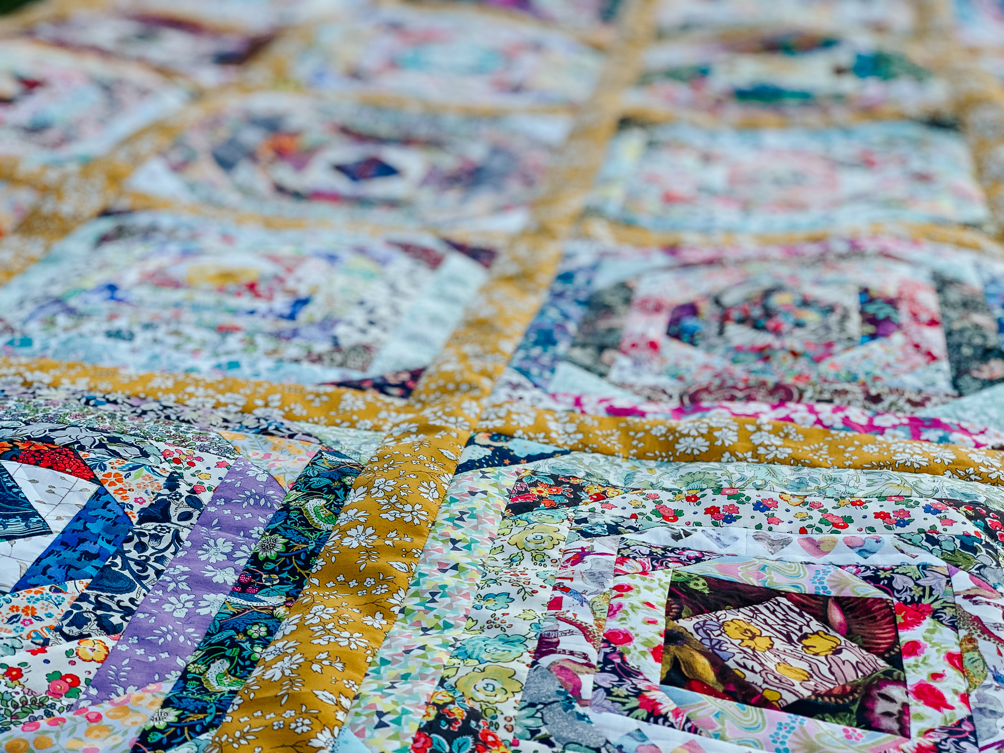 Pineapple quilt with Liberty lawn scraps