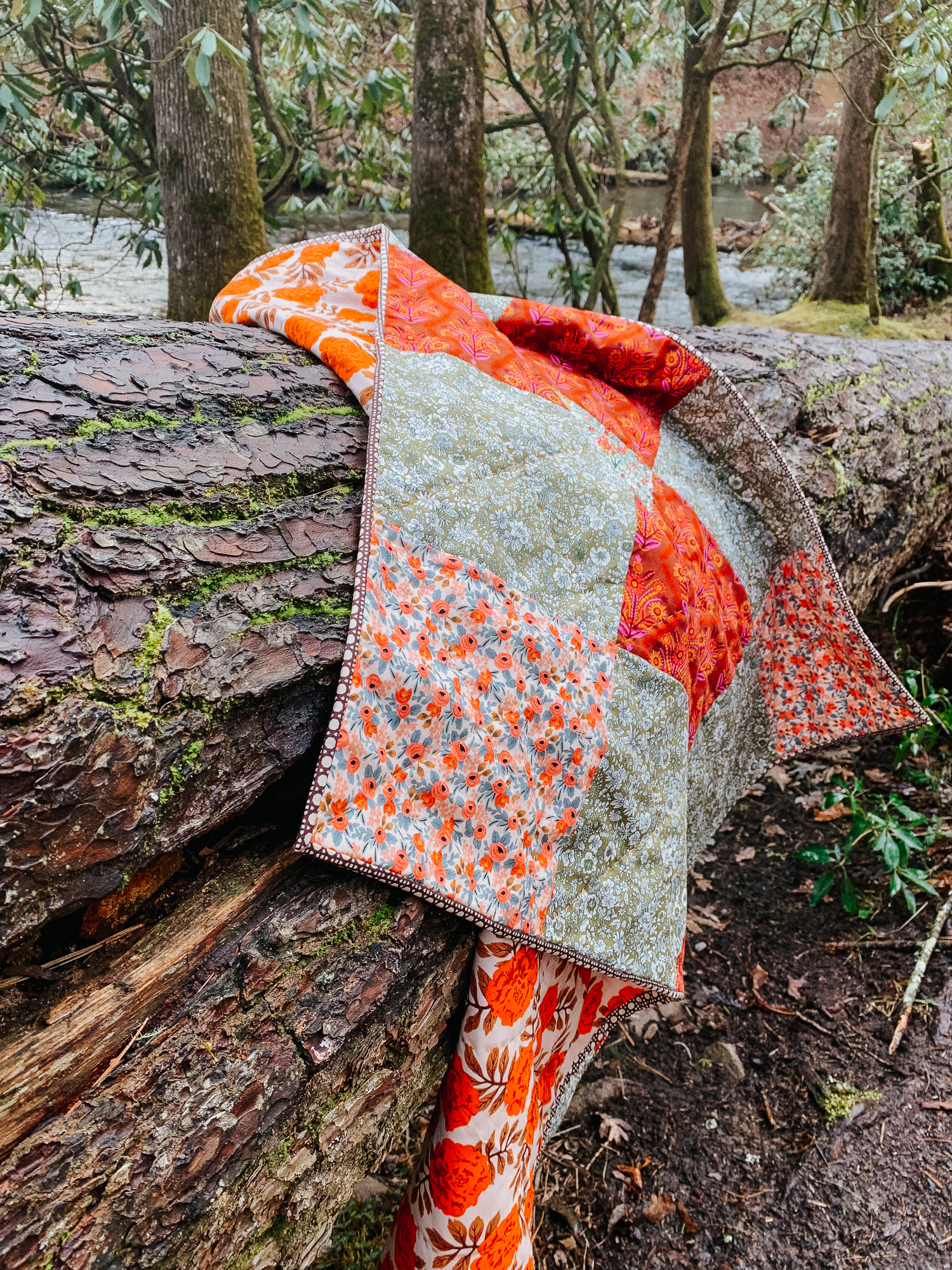 granny square beginner quilt Liberty, Anna Maria Horner, handquilted