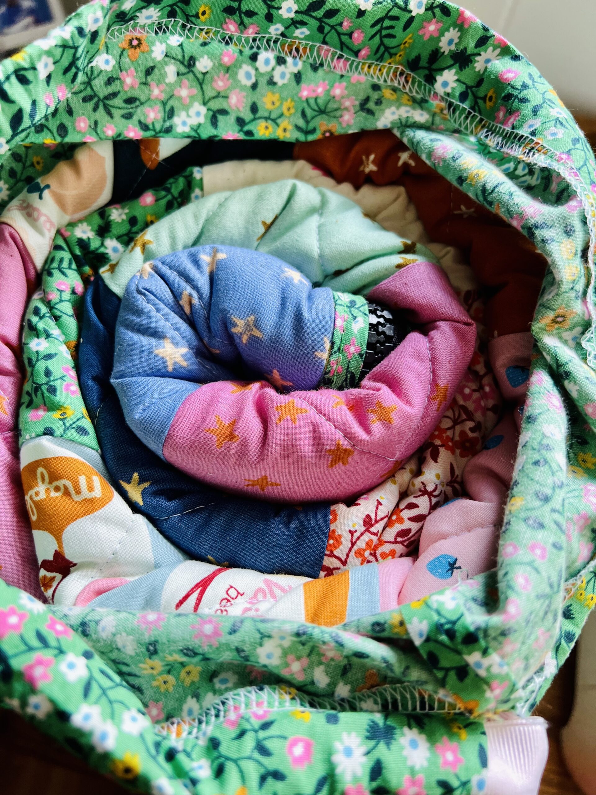 Janome America kids sleeping bag tutorial