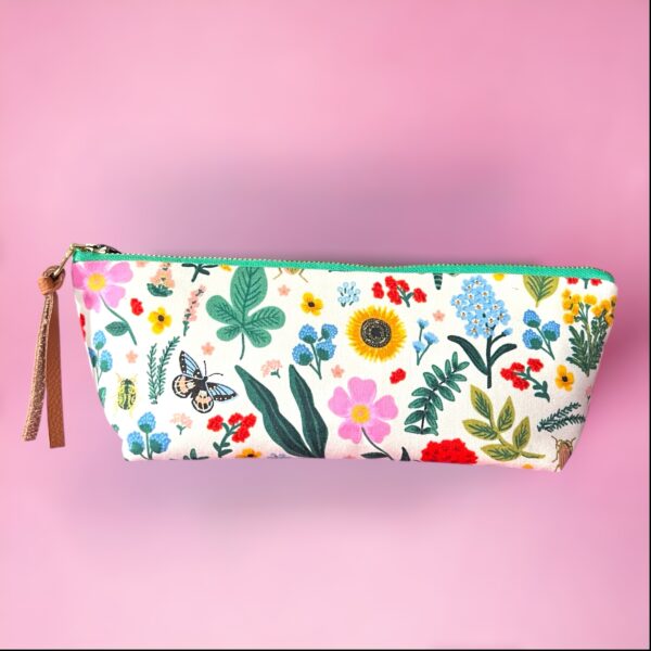 Pencil Pouch : Rifle Paper Co Curio White