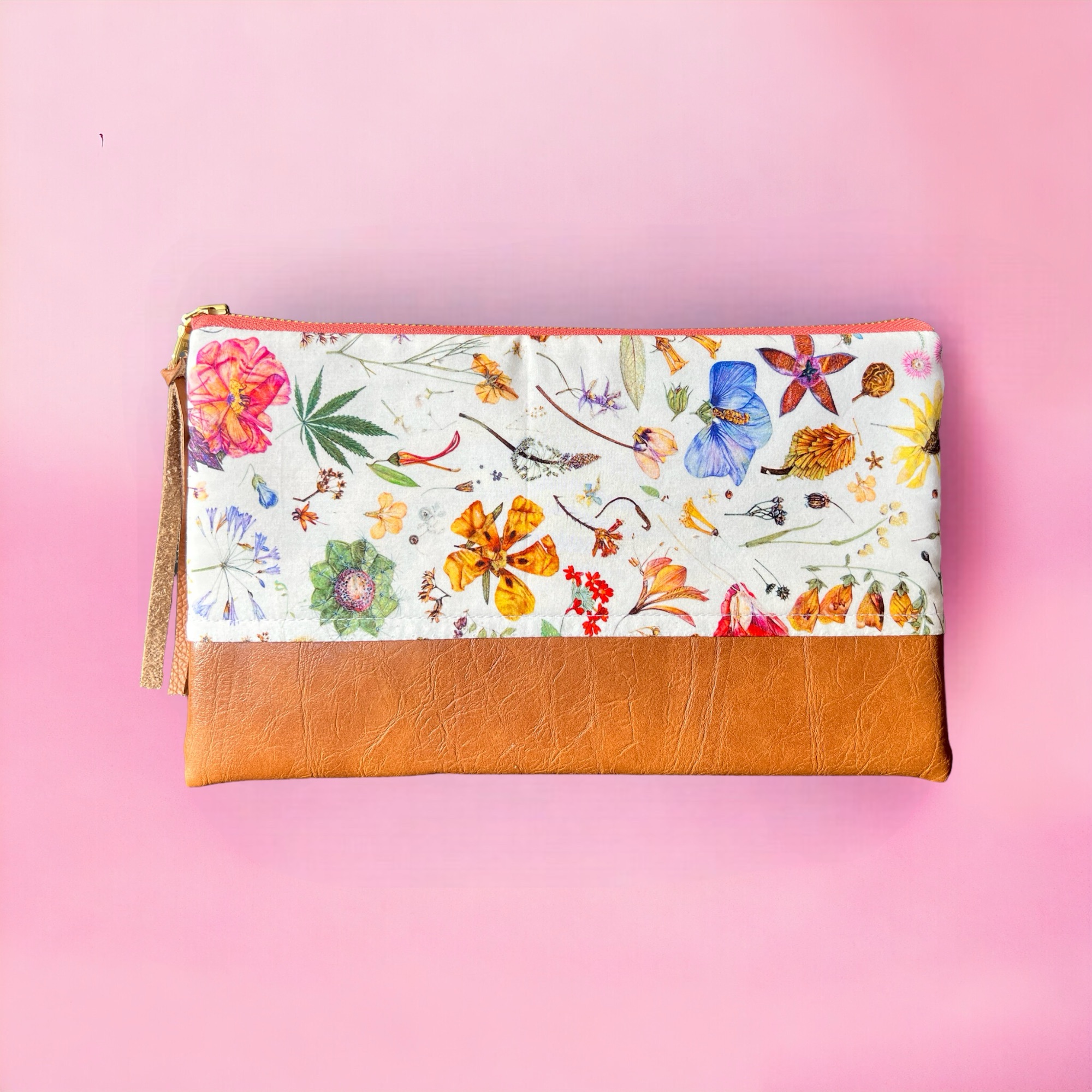 Signature Clutch in Liberty Floral Eve