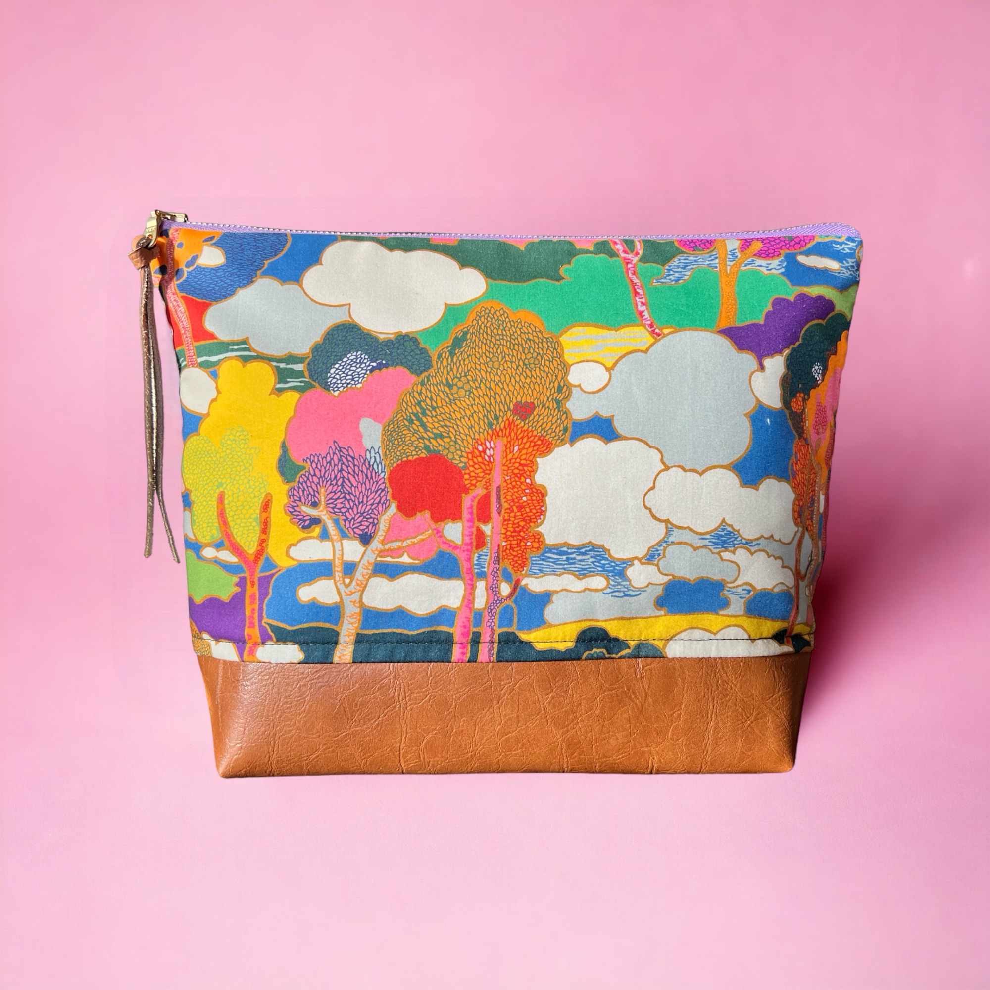 Liberty Prospect Road large flat bottom bag