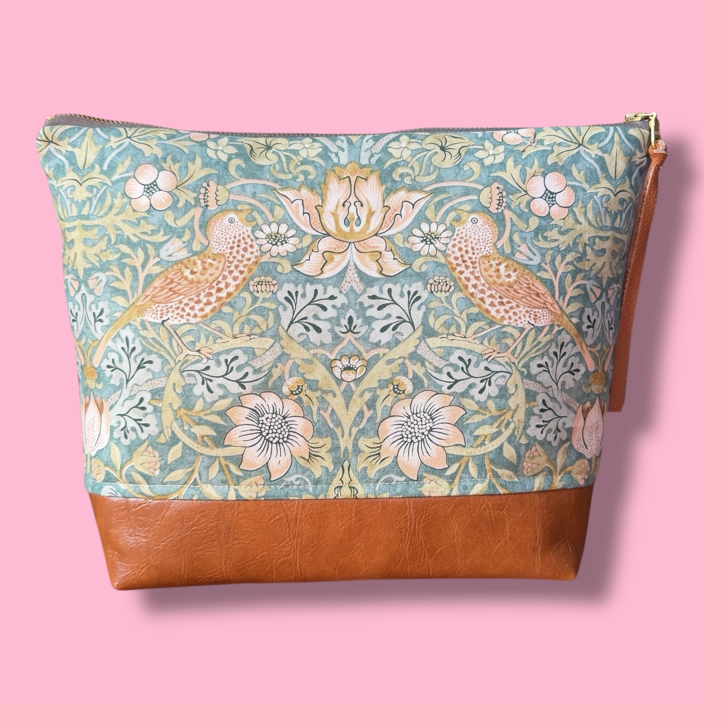 Large Flat Bottom Bag : Morris Strawberry Thief #1 - Image 2