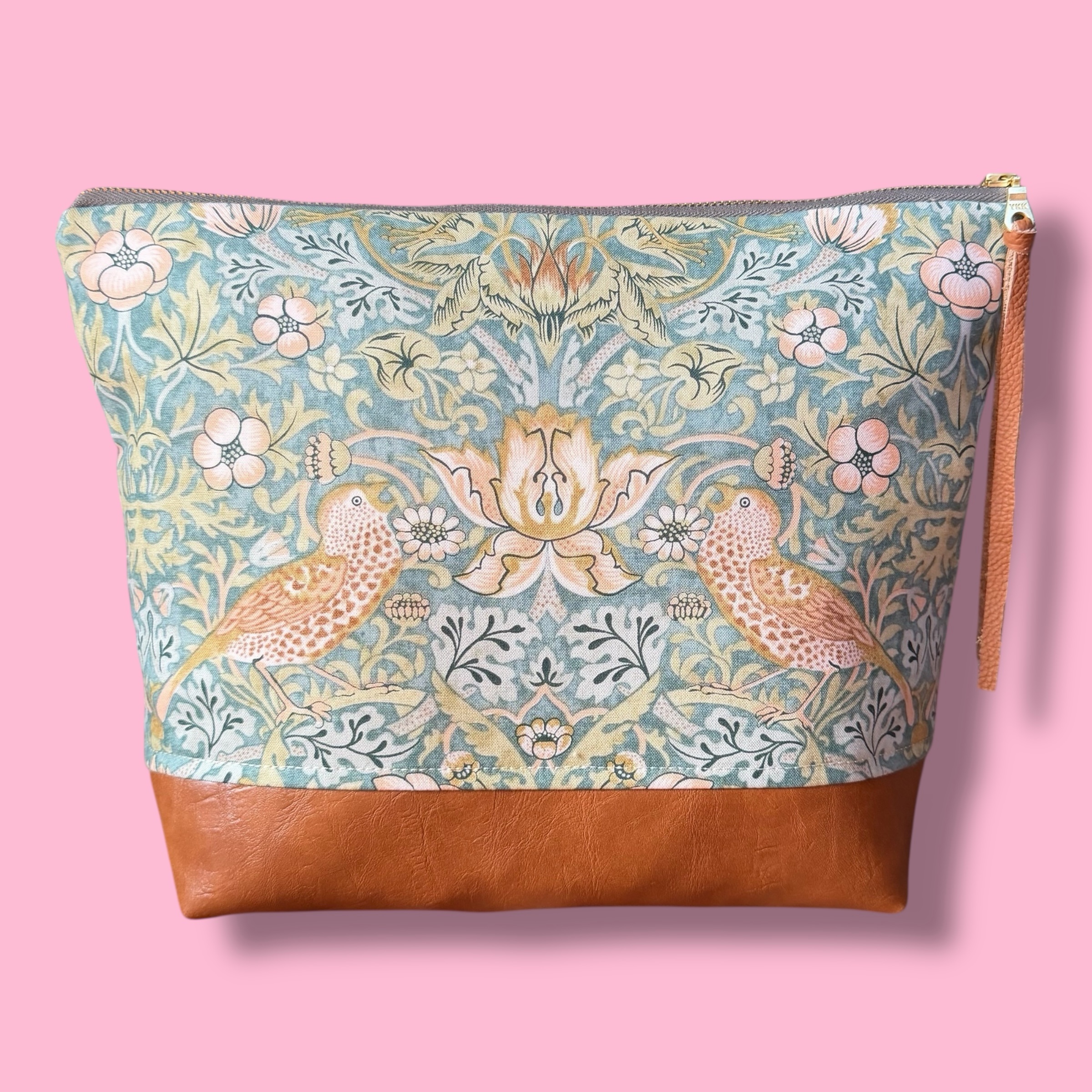 Large Flat Bottom Bag : Morris Strawberry Thief #2 - Image 2