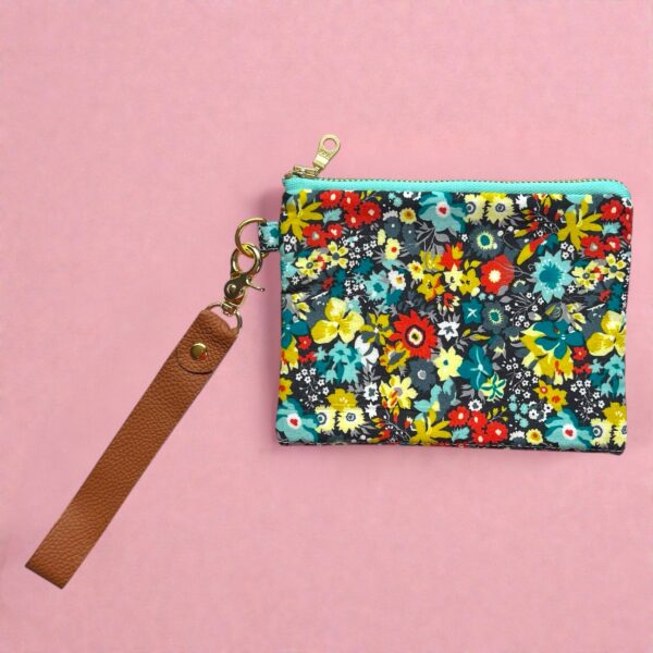 Wristlet : Liberty Thorpe Multi
